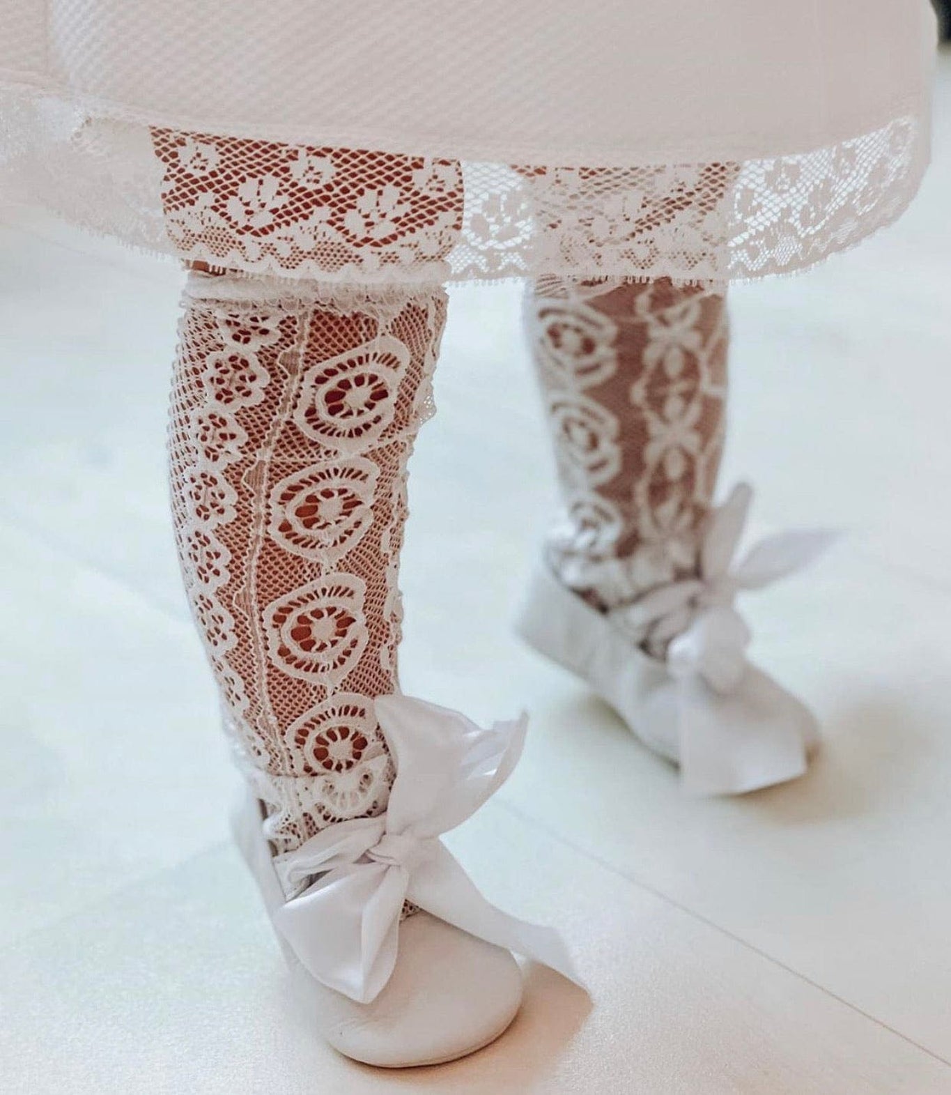 Girl | Daisy Lace Socks | White