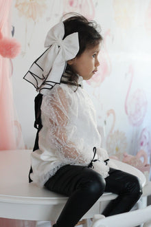 Girl | Gwen Cascading Hair Bow | White