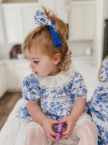 Girl | Jaylin Tassels Hair Clip | White x Blue