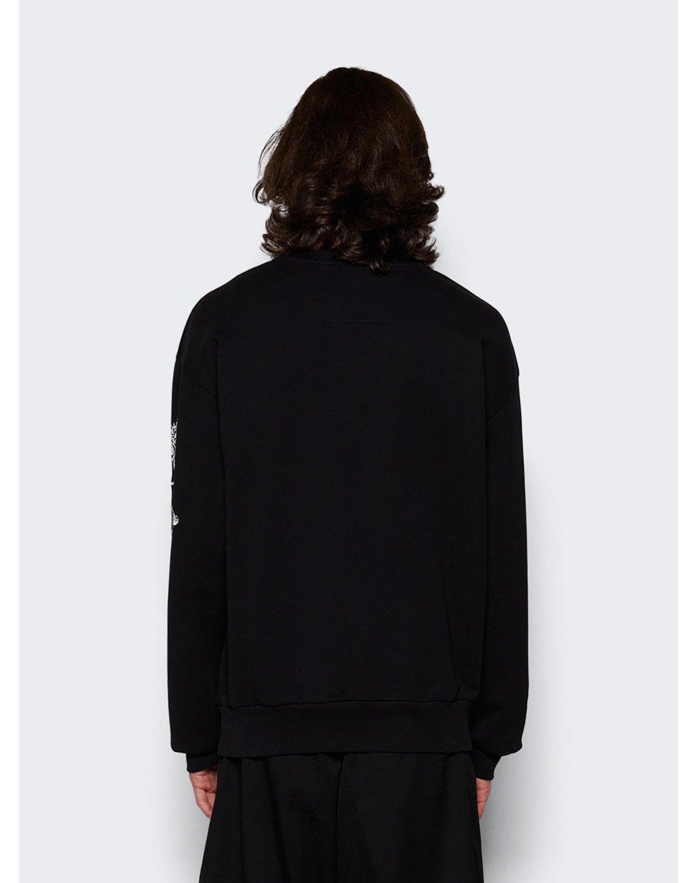 Givenchy | Men | Graphic Crest Sweatshirt | Black