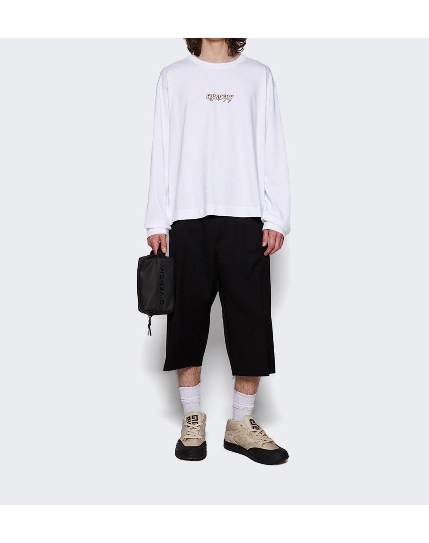 Givenchy | Men | World Tour Boxy Fit Long Sleeved Tee | White