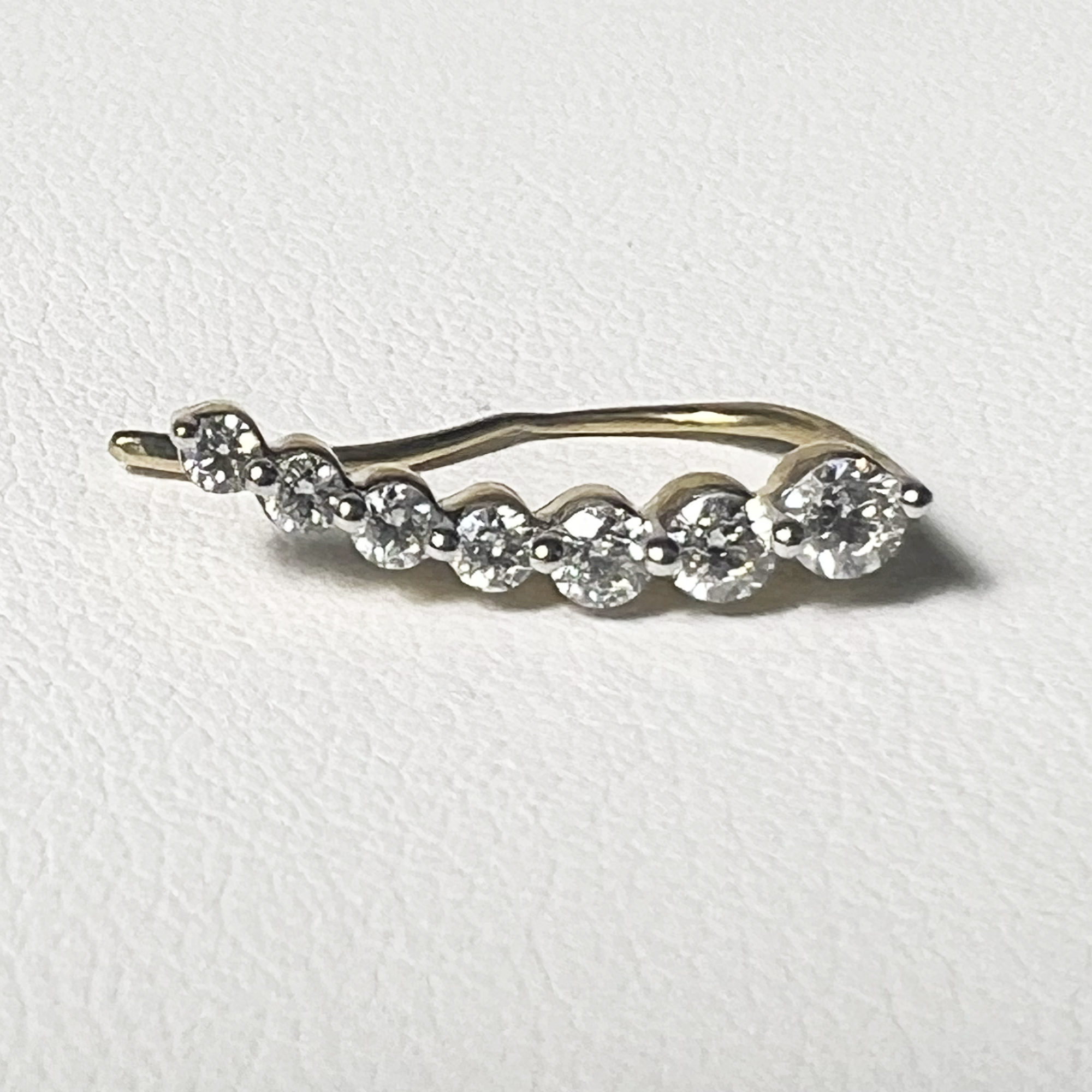 Gradient Diamond Ear Climber | 14K Yellow Gold | White Diamond