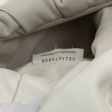 Bottega Veneta | Pre-Owned Lambskin The Shoulder Pouch - II | White