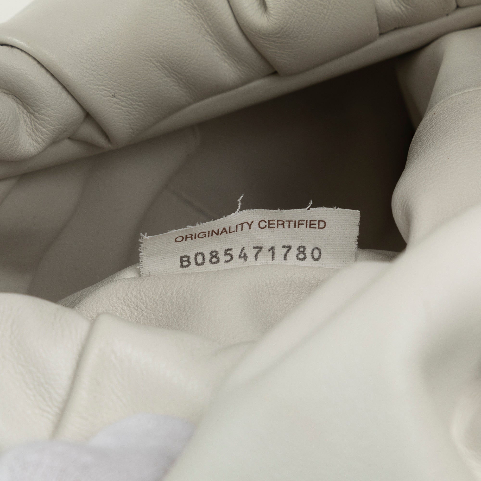 Bottega Veneta | Pre-Owned Lambskin The Shoulder Pouch - II | White