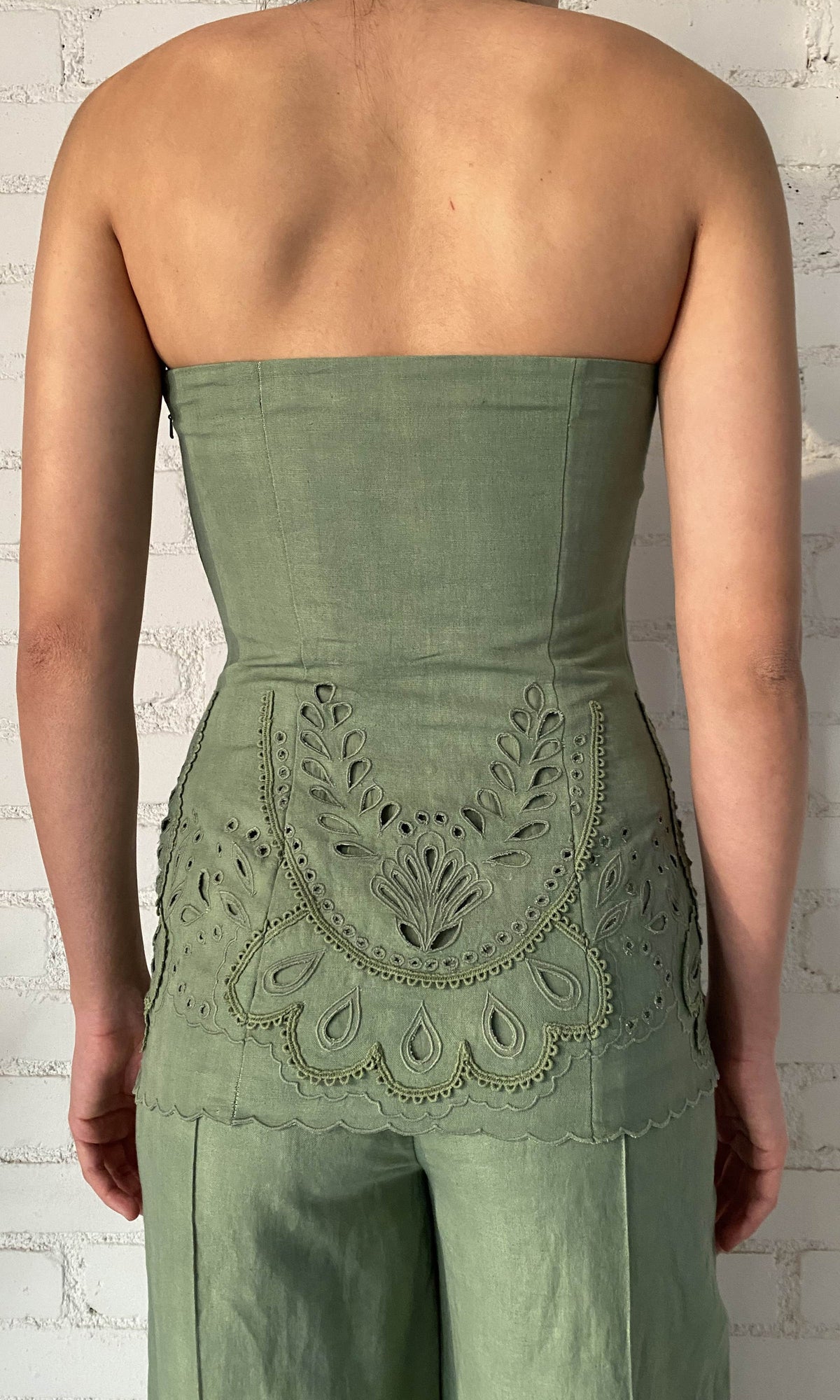 Hemant And Nandita | Alya Cotton Linen Top | Green