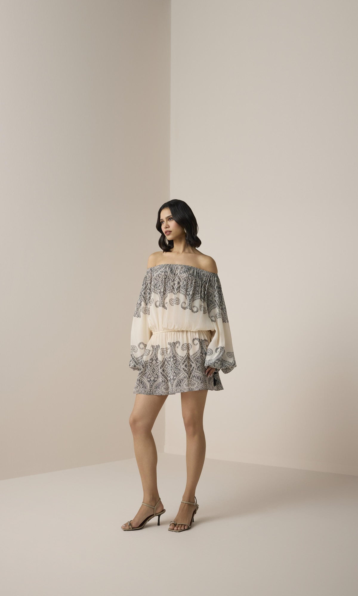 Hemant And Nandita | Chavi Viscose Crepe Slip On Mini Dress | Eggshell