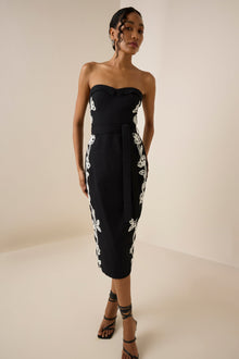 Midi Dress With Tie Up Belt | Black/White