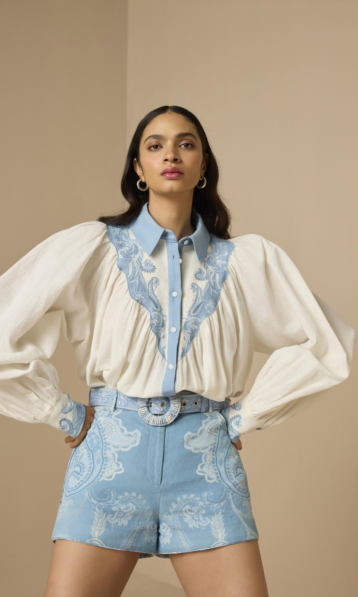 Hemant And Nandita | Fiza Cotton Hot Shorts With Buckle Belt | Powder Blue