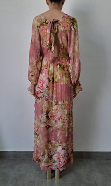 Hemant And Nandita | Inv Viscose Flower Jacquard Maxi Kaftan | Pink Floral