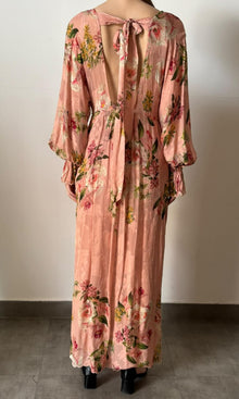 Hemant And Nandita | Inv Viscose Flower Jaquard Deep Neck Long Dress | Pink