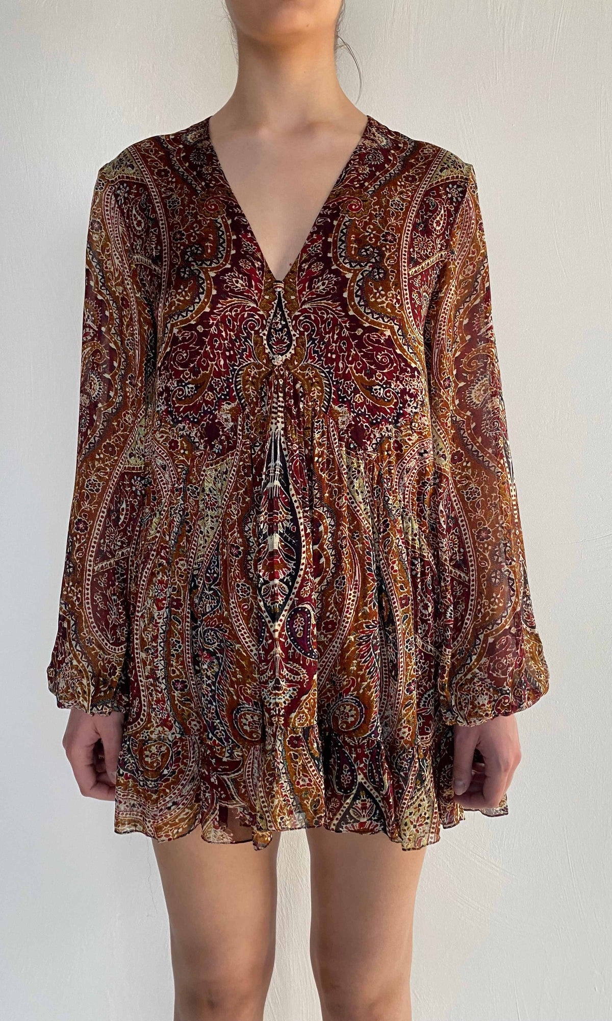Hemant And Nandita | Shifa Viscose Flat Chiffon Mini Dress | Burgundy