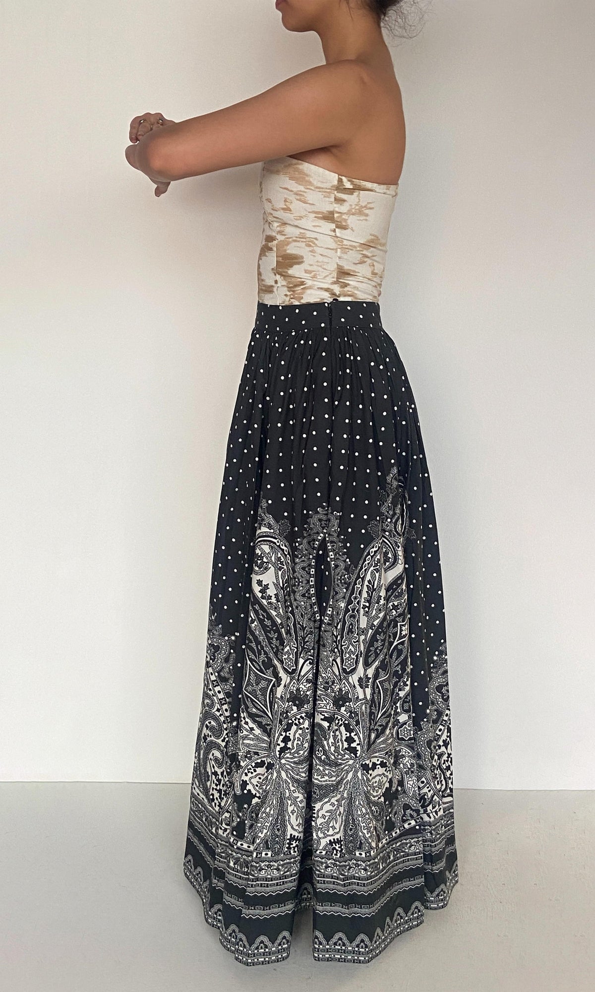 Hemant And Nandita | Viri Cotton Long Skirt | Black