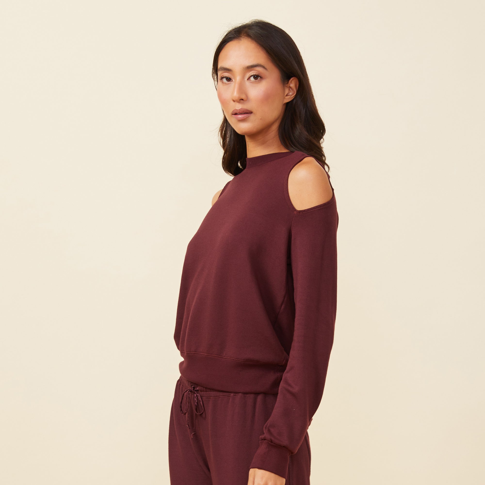 Cold Shoulder Crew Neck Sweatshirt | Women | Merlot