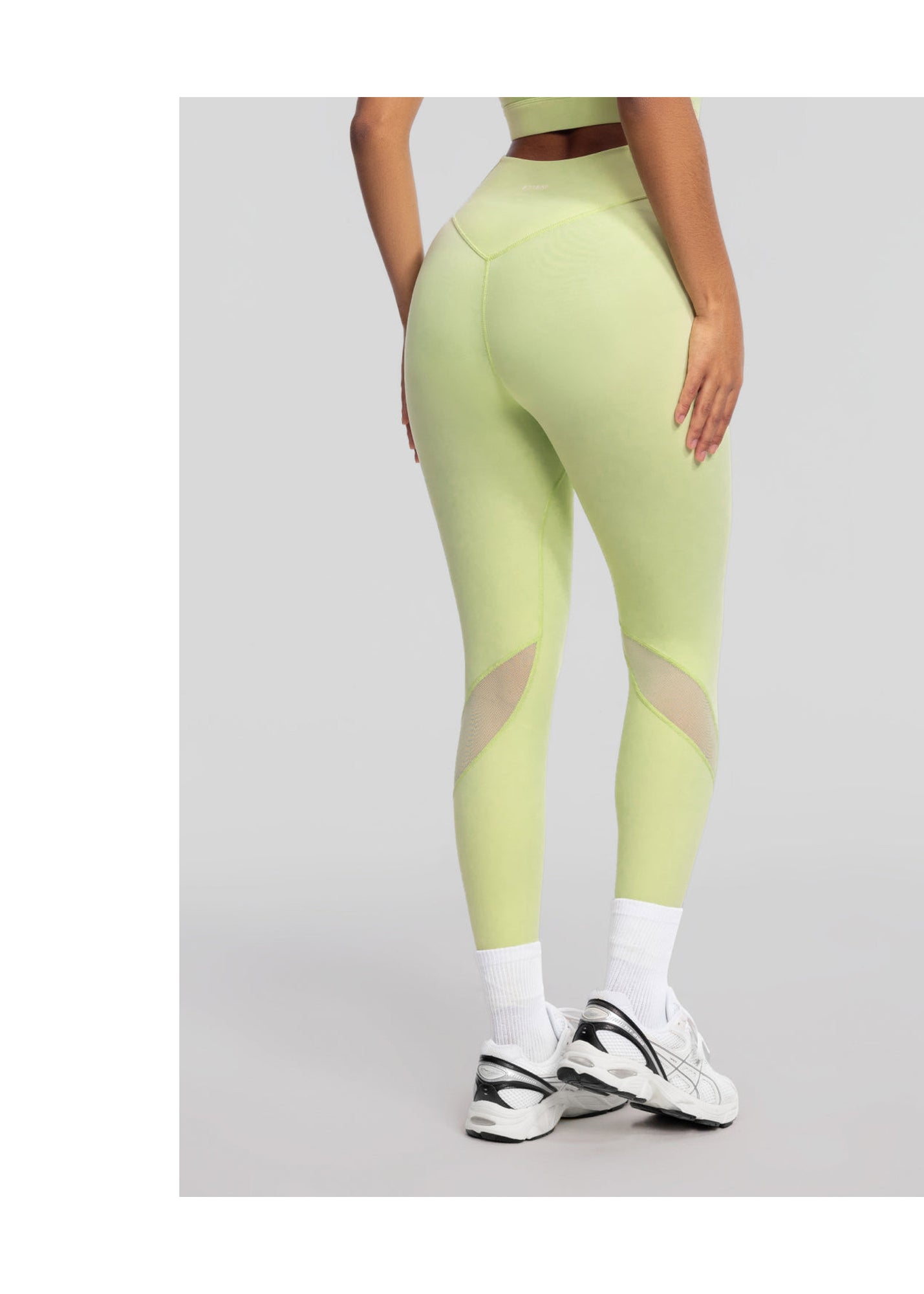 High-Waisted Stretch Performance Leggings | Cool Matcha