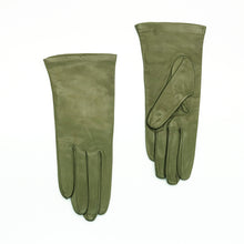 Womens | Silk Lined Leather Gloves | Split Pea
