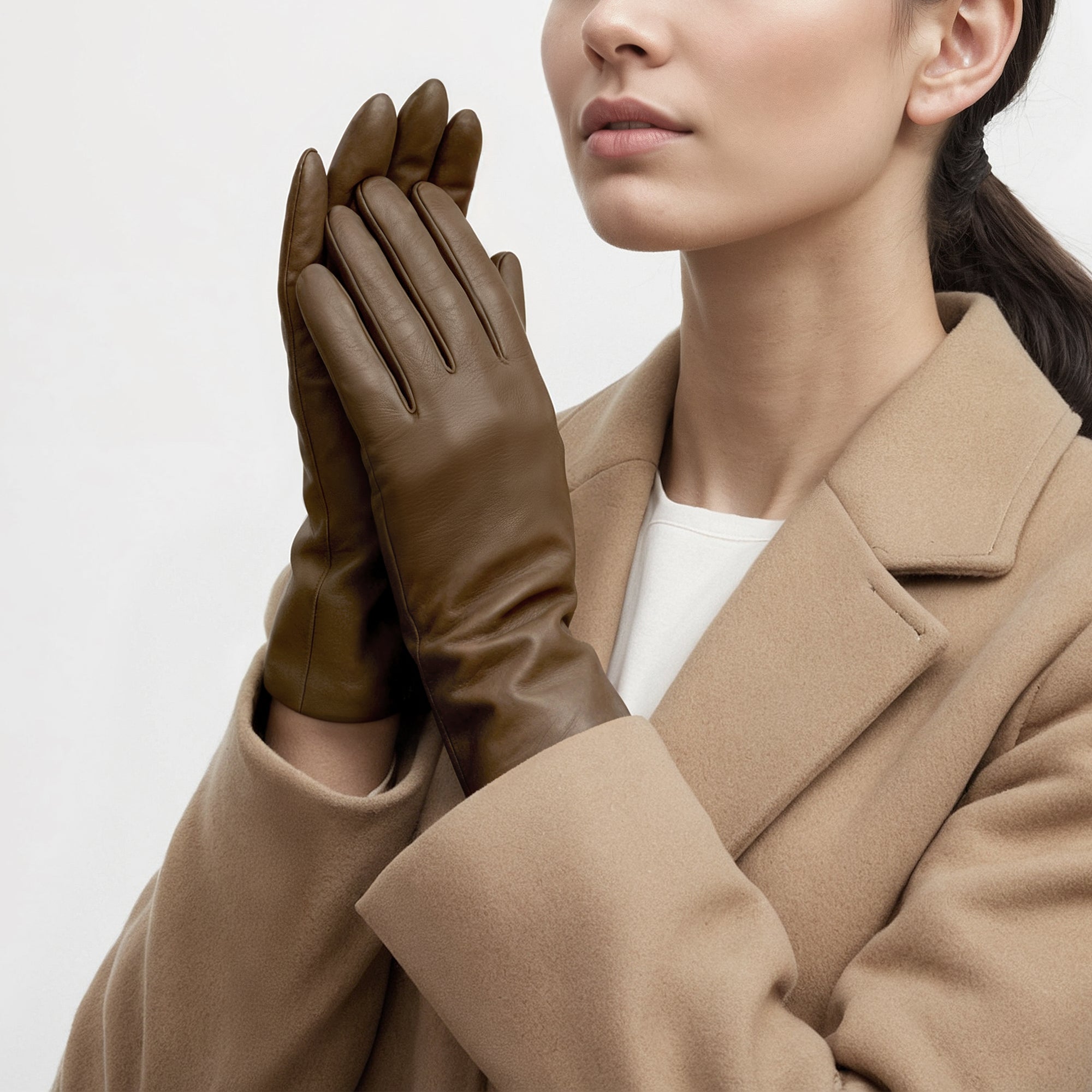 Womens | Silk Lined Leather Gloves | Mouse