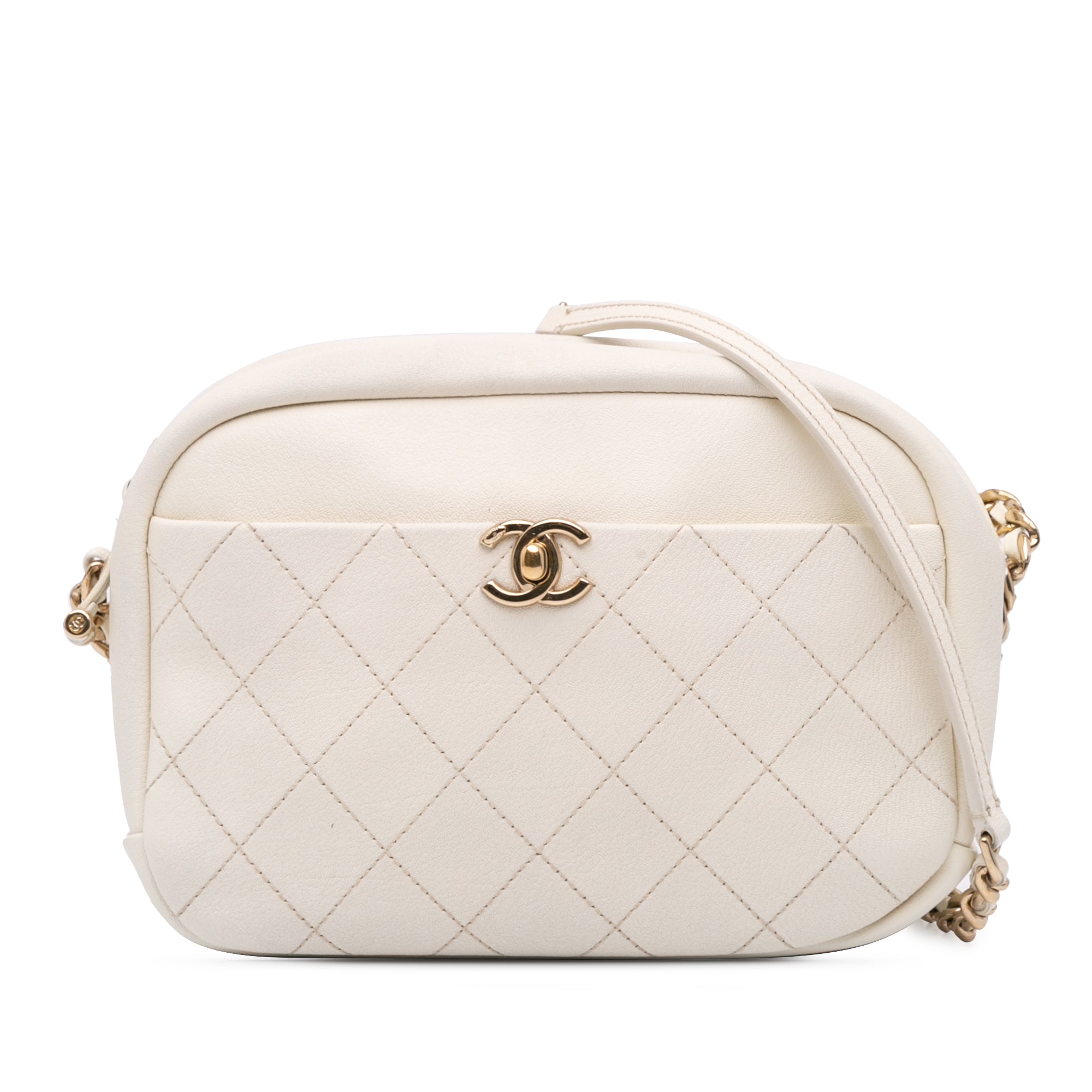 Chanel | Pre-Owned Medium Quilted Goatskin Casual Trip Camera Bag | White/Ivory