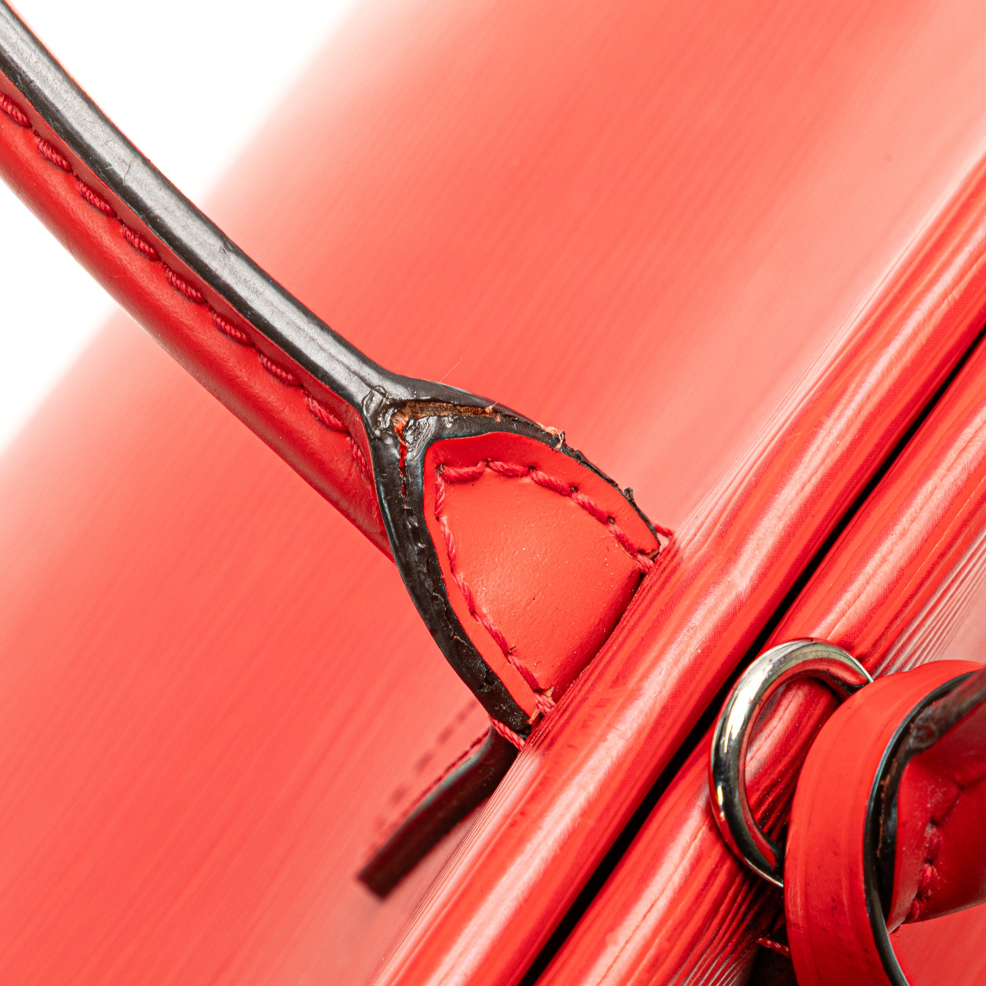 Louis Vuitton | Pre-Owned Epi Marly MM | Red