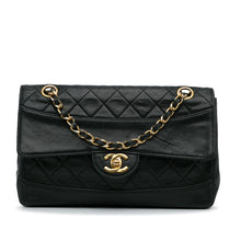 Chanel | Pre-Owned Quilted Lambskin Shoulder Bag | Black