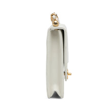 Chanel | Pre-Owned Small Chic Pearls Flap | White