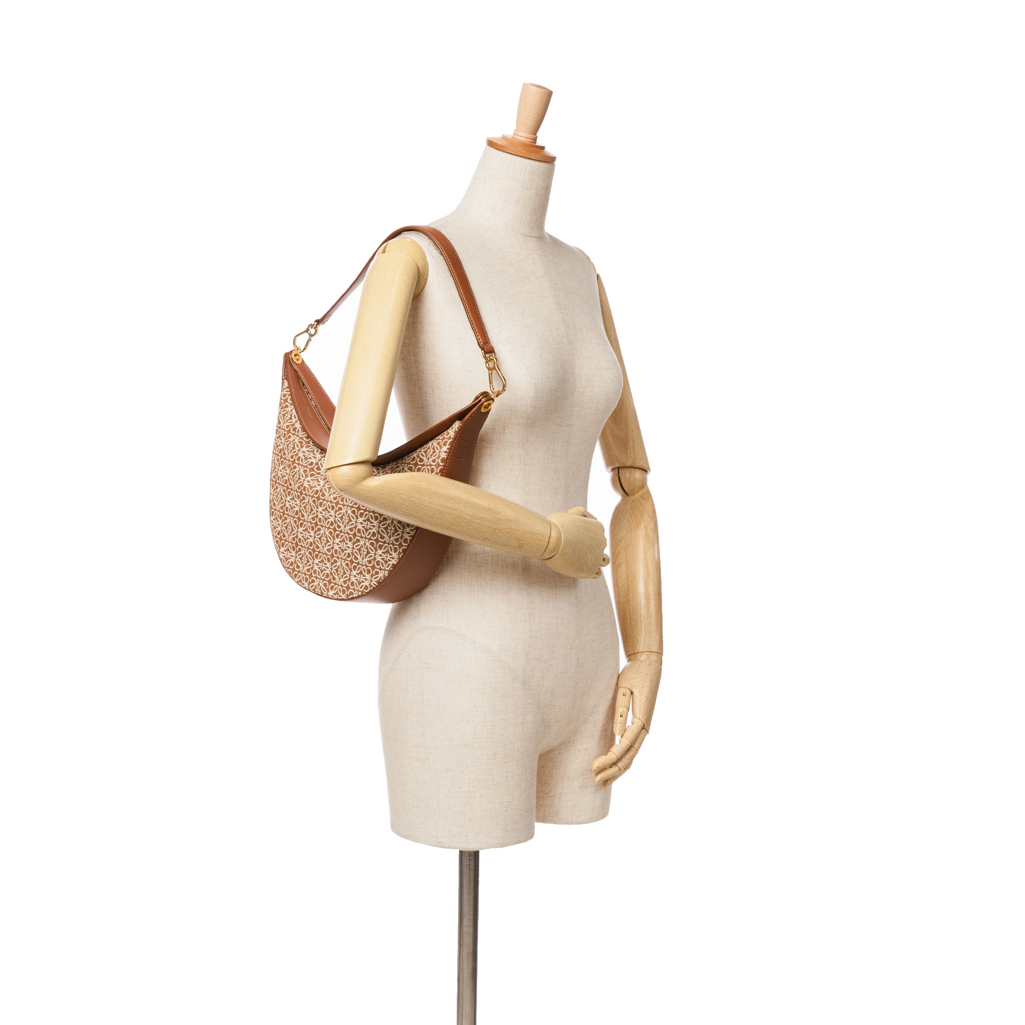 Loewe | Pre-Owned Anagram Canvas Luna Hobo | Brown