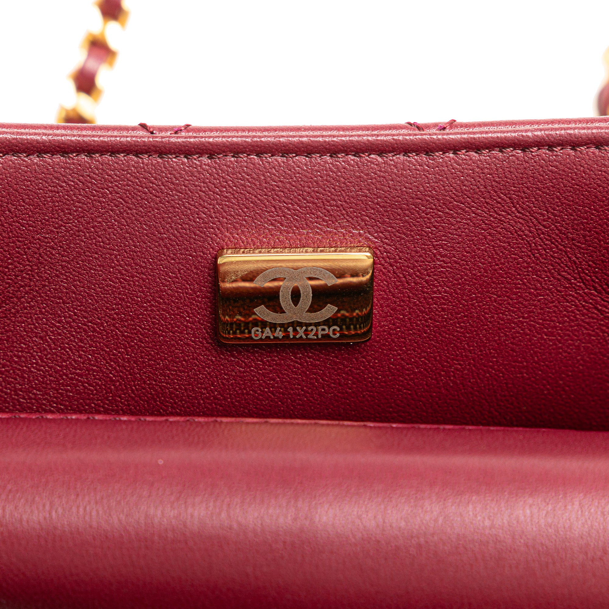 Chanel | Pre-Owned Mini Square Lambskin Coco Heart Chain Flap | Red