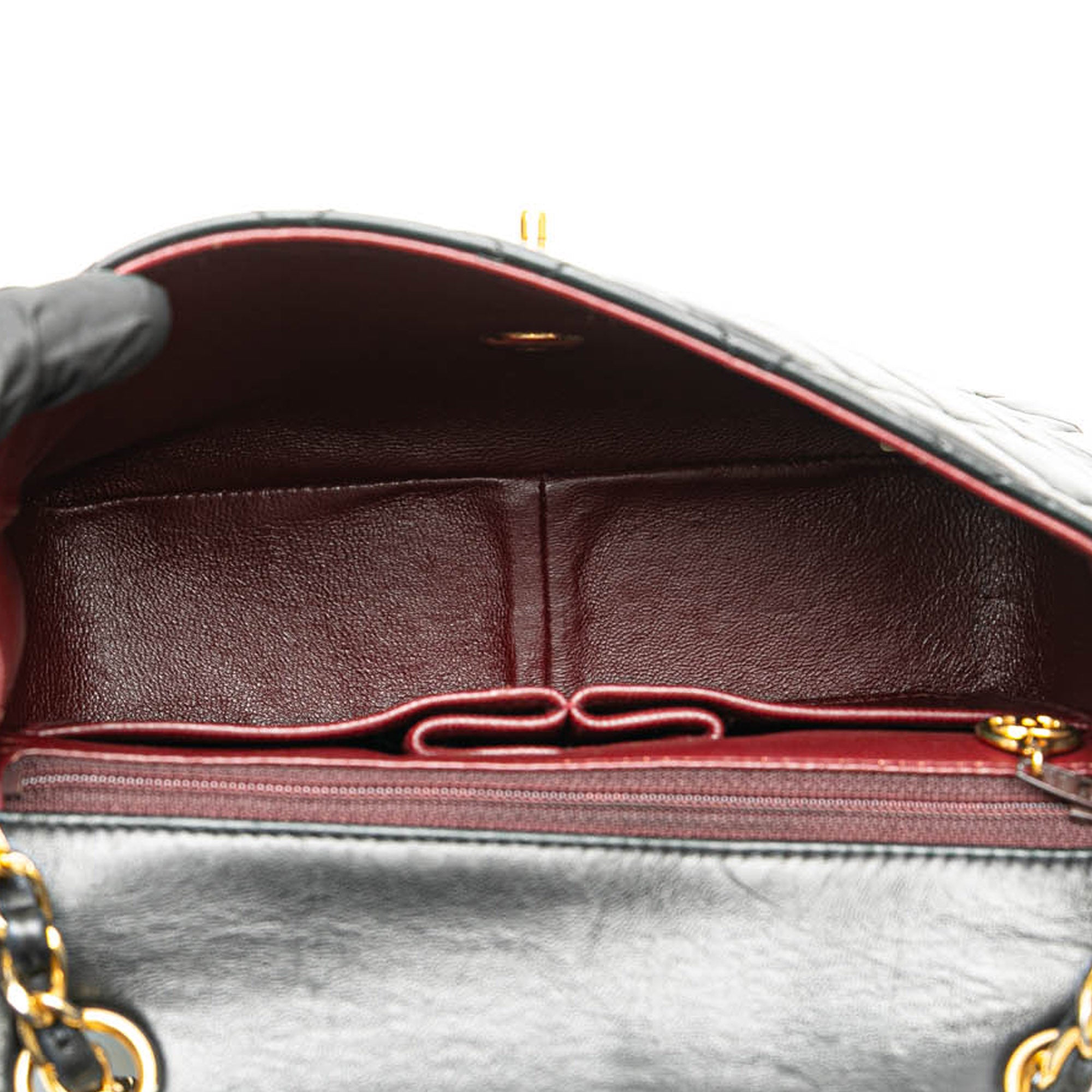 Chanel | Pre-Owned Small Square Quilted Lambskin Flap - II | Black