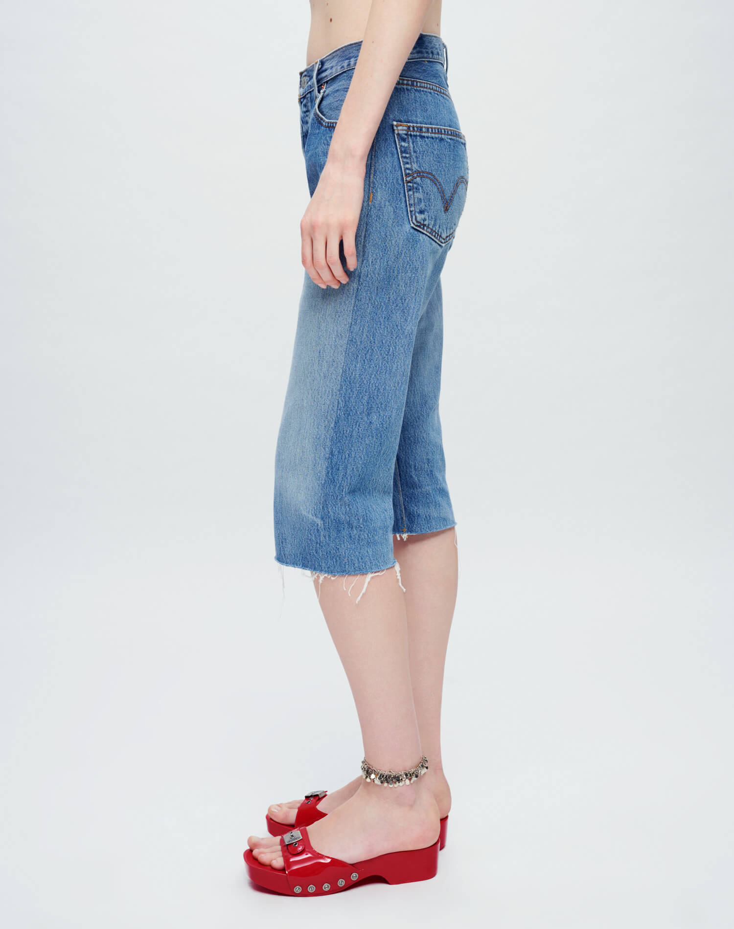 Womens | Upcycled Vintage | Levi's Pedal Pusher | One-of-a-kind | Indigo