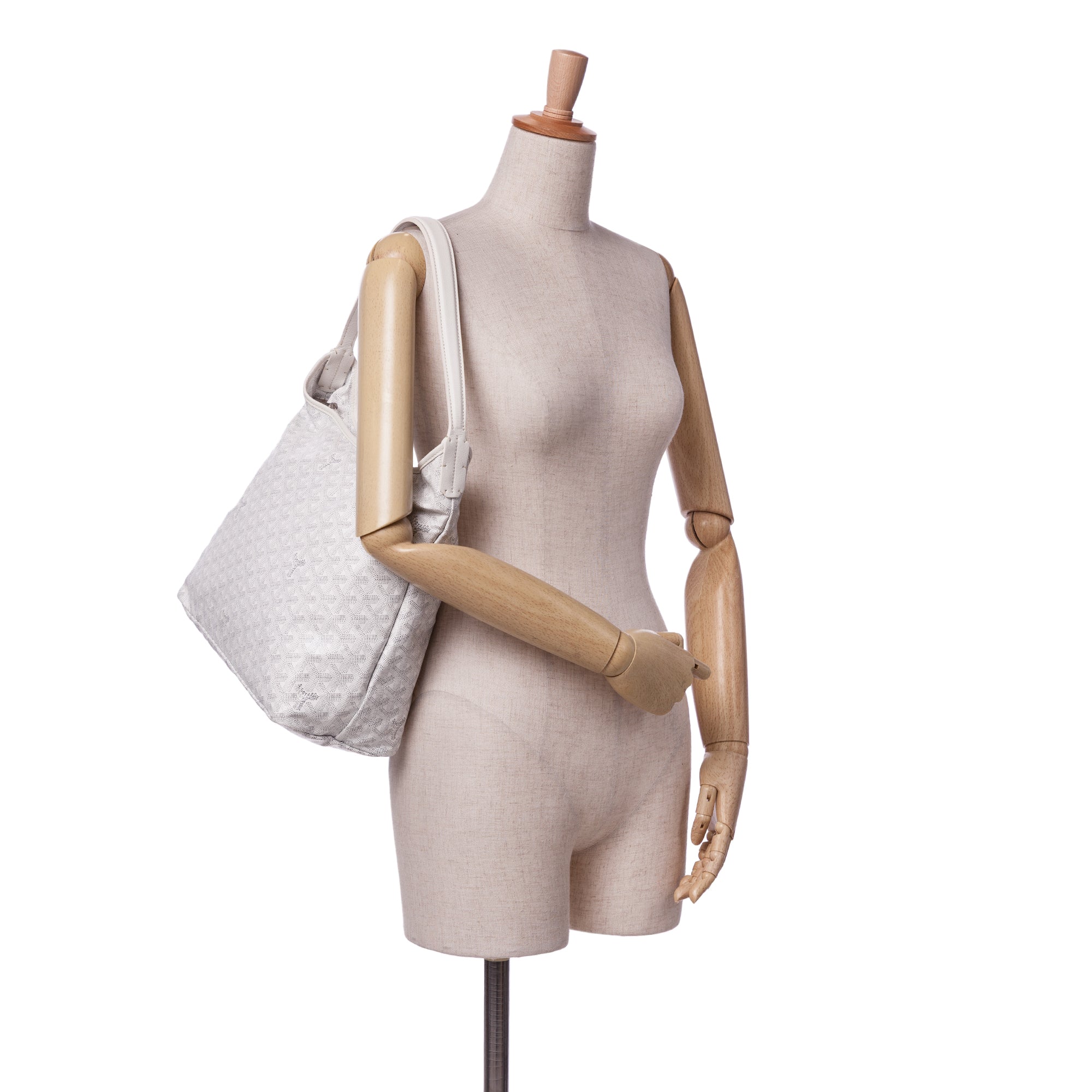 Goyard | Pre-Owned Goyardine Boheme Hobo - III | White