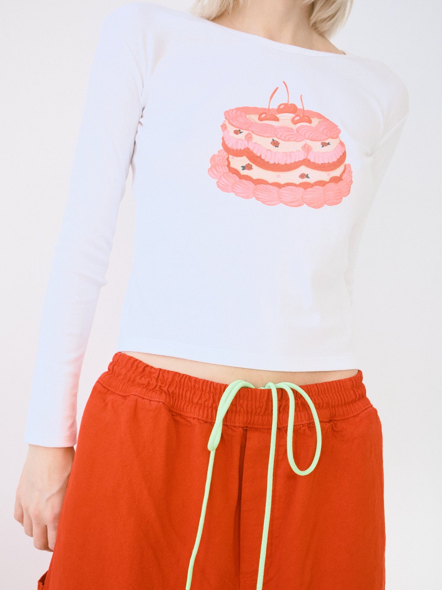 Dana Long Sleeve Tee | White/Cake