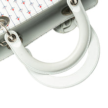 Dior | Pre-Owned Medium Calfskin Embroidered Flower Lady | White