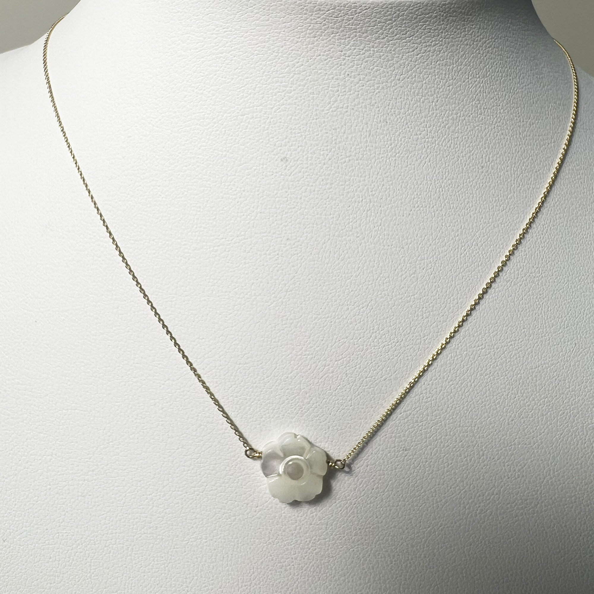 Necklace | 10K Yellow Gold | White Mother Of Pearl
