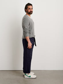 Men | V-Neck Sweater | Lightweight Cashmere Heather Grey