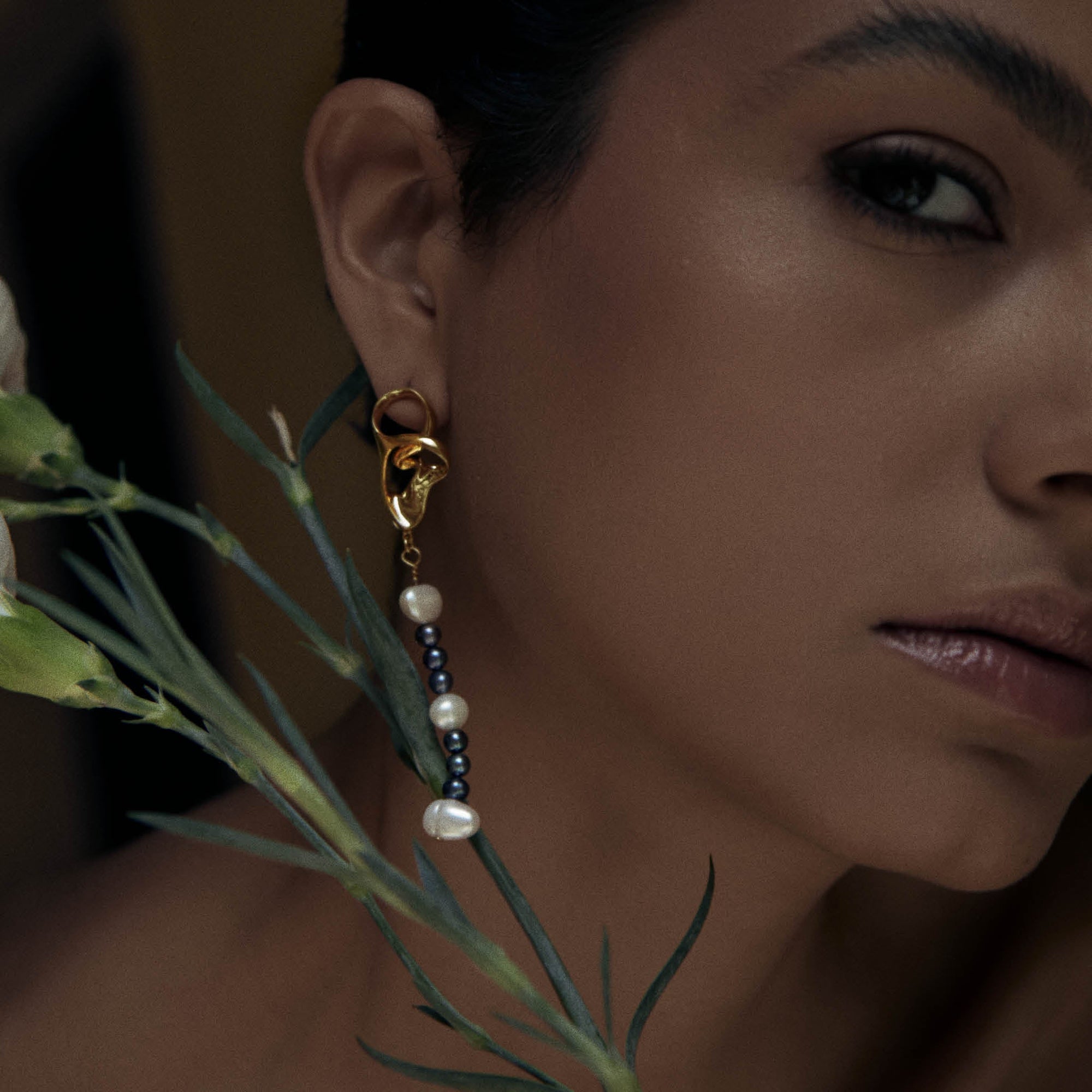 Stellar Mini Earring | 18K Gold Plated | Freshwater Pearls