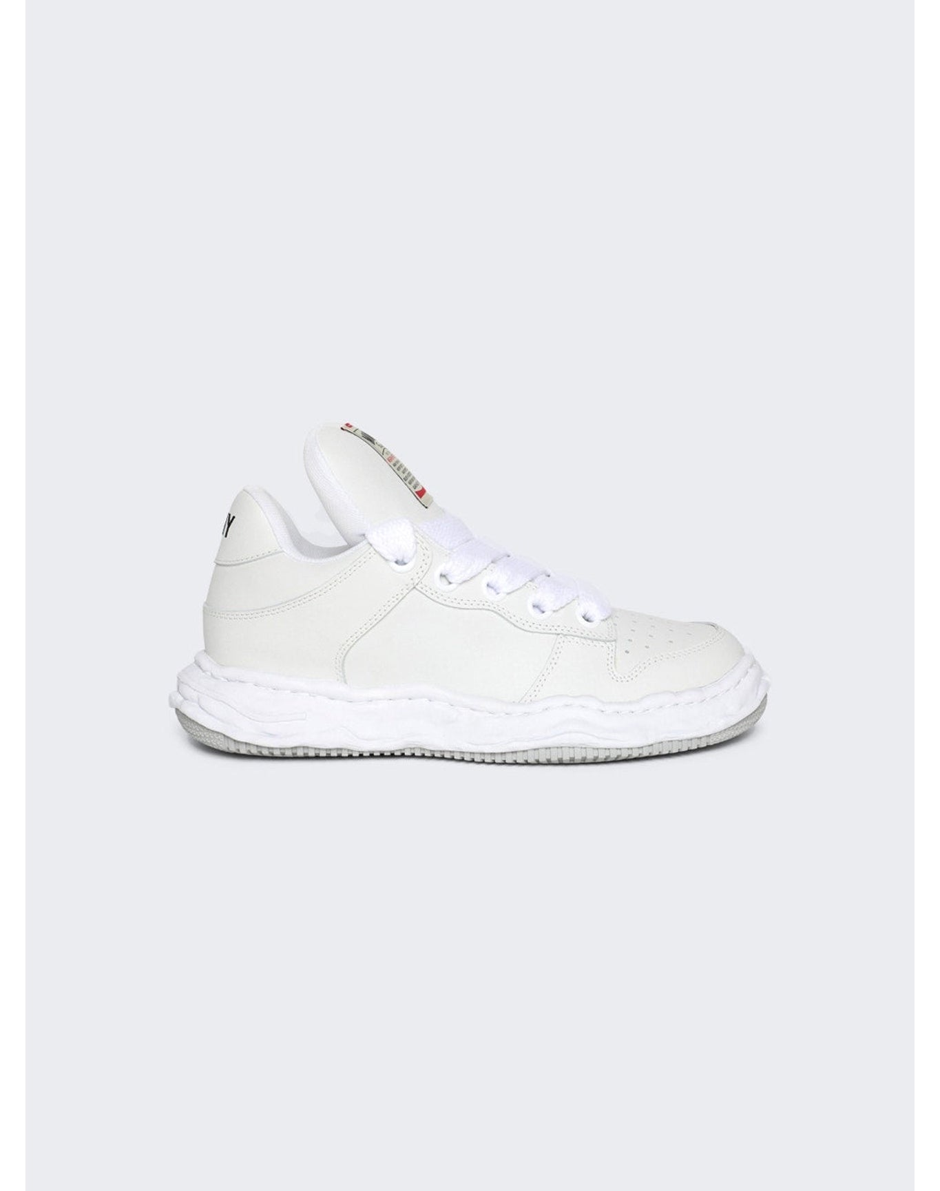 Maison Mihara Yasuhiro | Men | Wayne Puffer Og Sole Low Top Sneaker | White