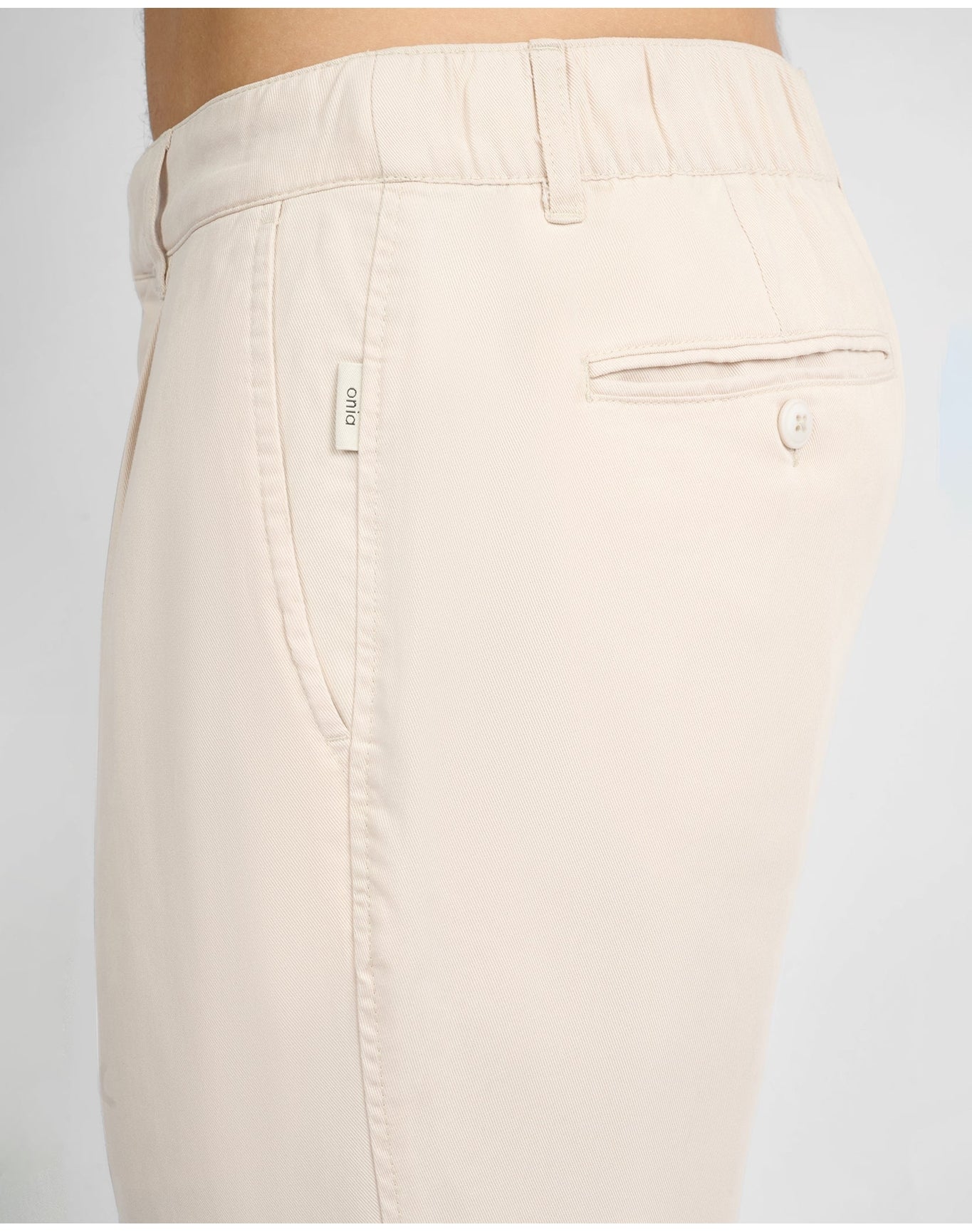 Men | Lyocell Tapered Trouser | Stone