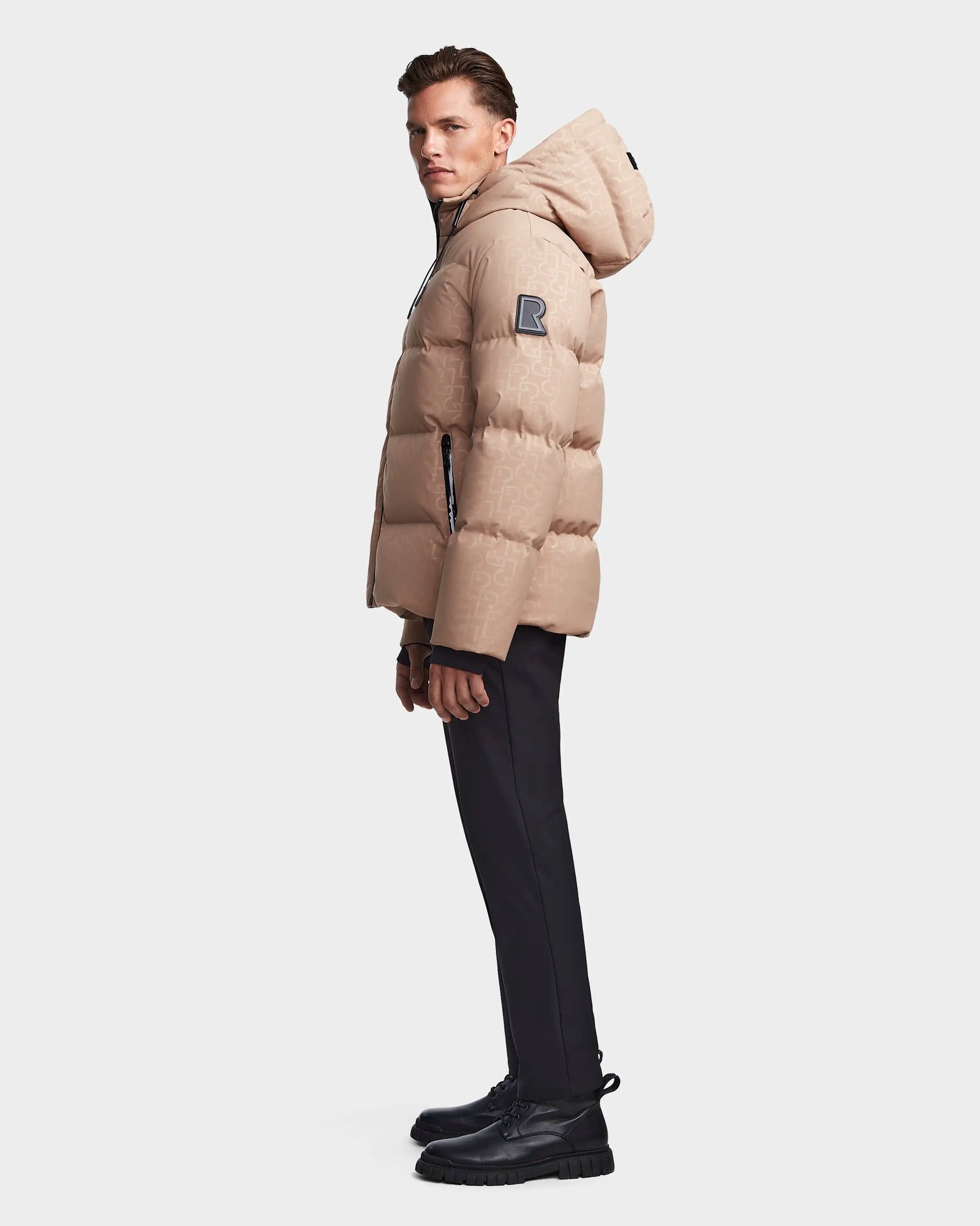Men | DANIEL J Down Puffer | Sand