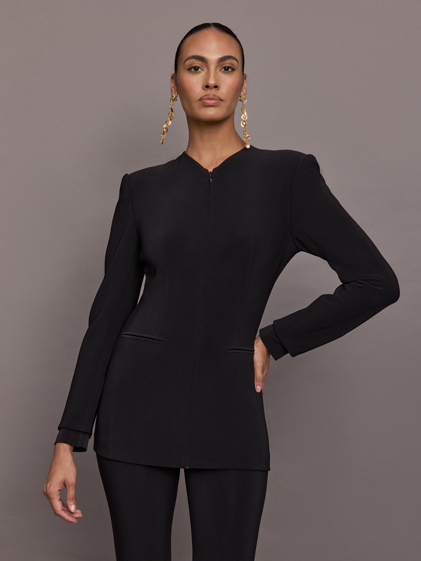Norma Kamali | Long Sleeve Shoulder Pad V Neck Zip Front Jacket | Black