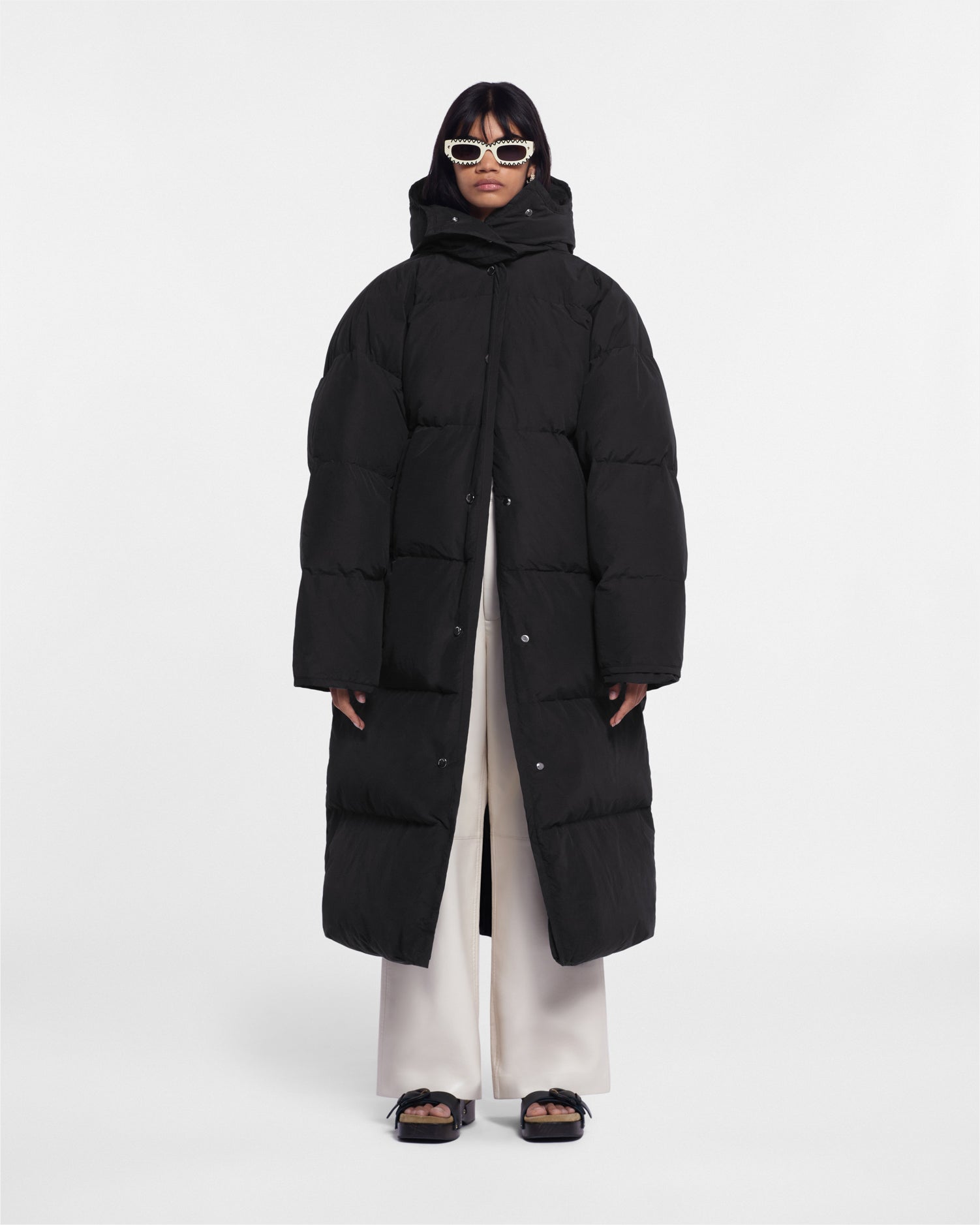 Riva Tech Poplin Puffer Coat | Off Black