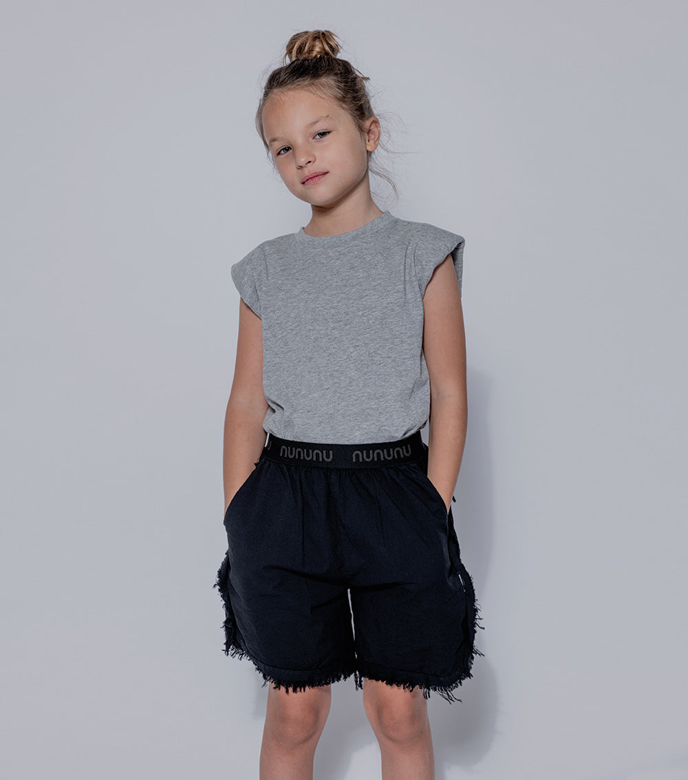 Kid | Airy Ruffled Shorts | Black