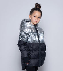 Kid | Trio Mischief Cat Down Jacket | Black x Silver