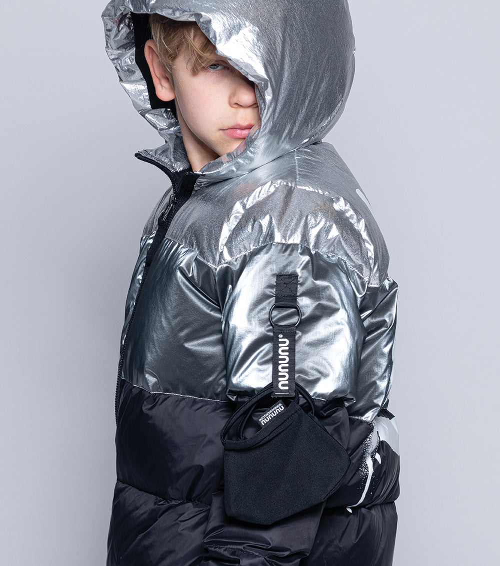 Kid | Trio Mischief Cat Down Jacket | Black x Silver