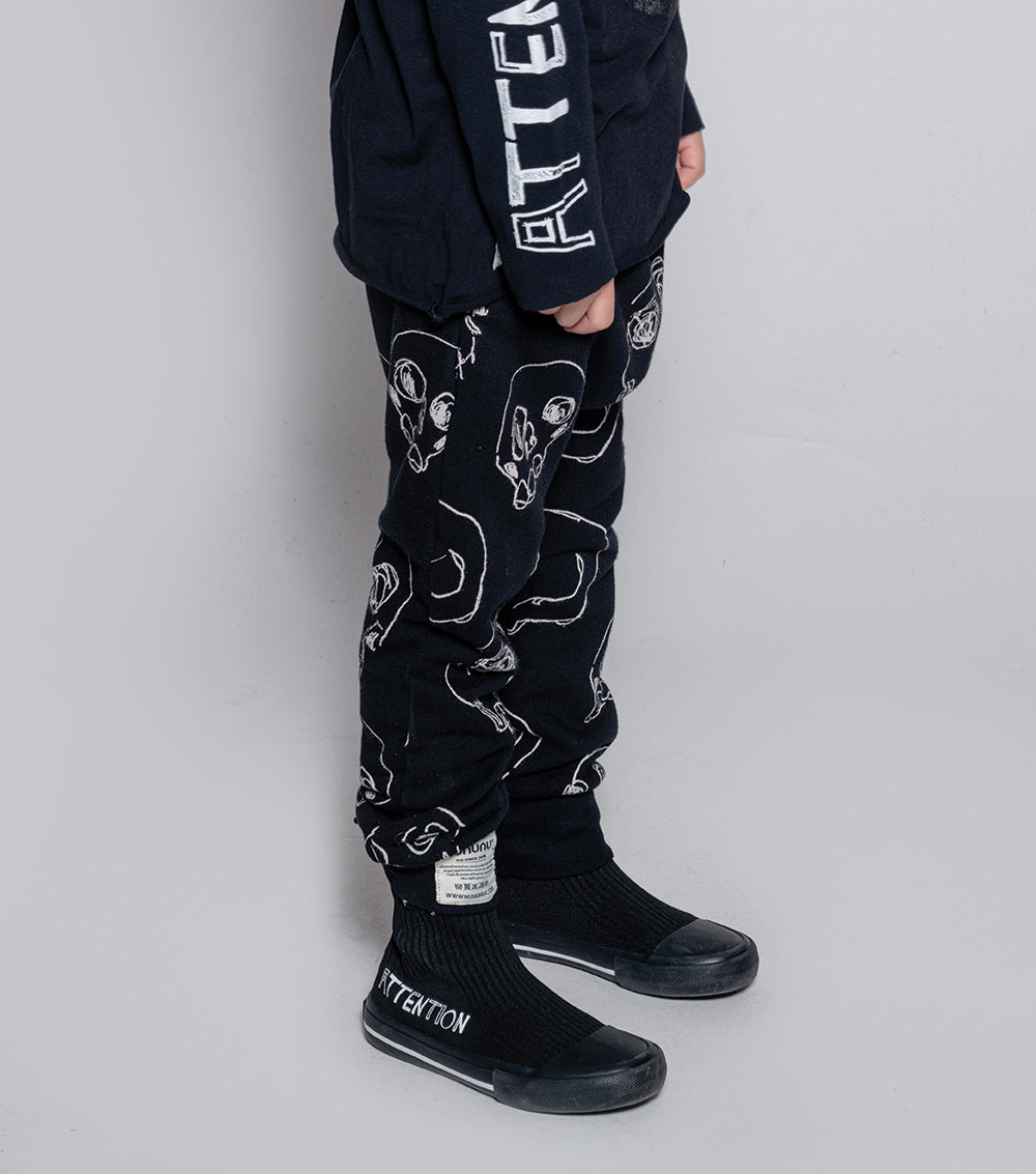 Kid | Scribbled Skulls Baggy Pants | Powder Pink