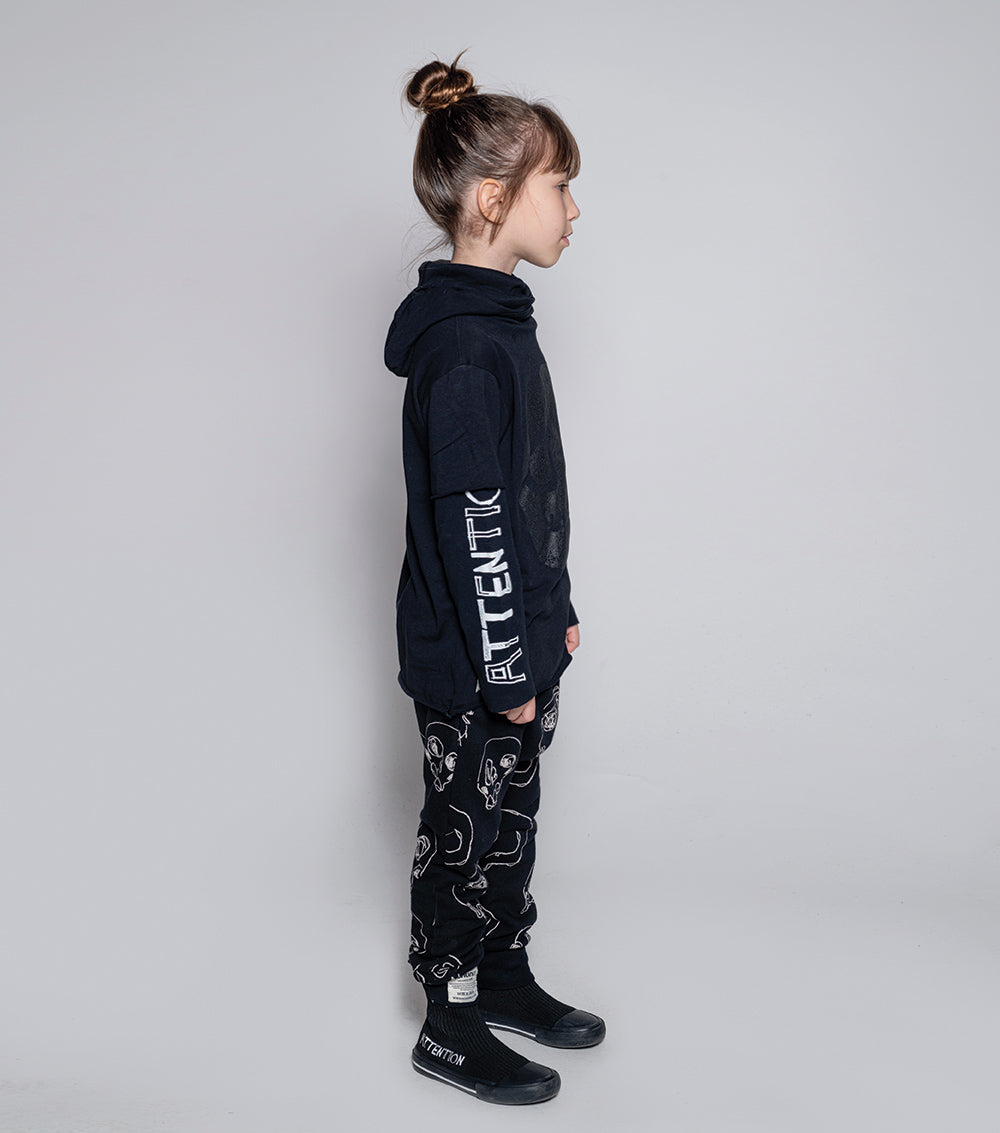 Kid | Scribbled Skulls Baggy Pants | Powder Pink