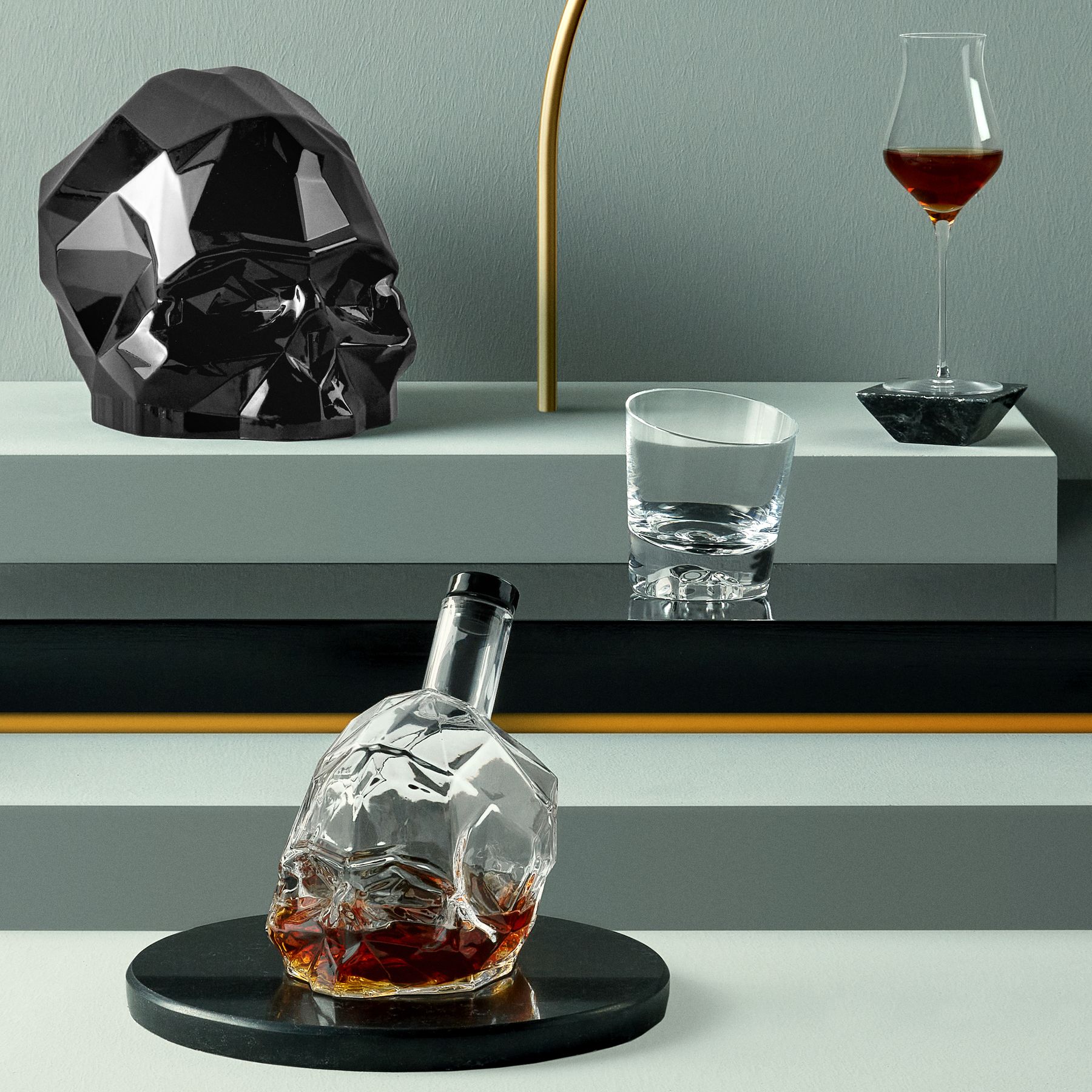 Memento Mori Whiskey Bottle | Clear Crystal