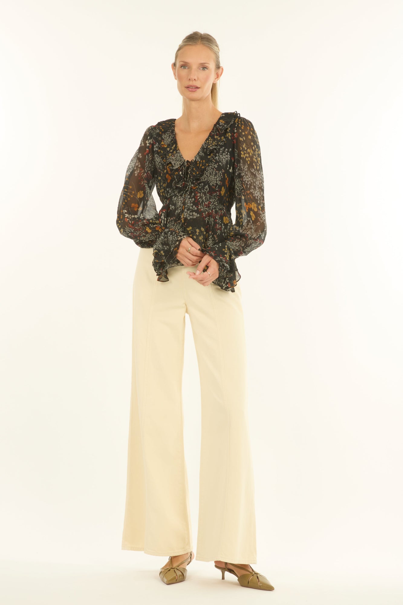 Neveah Top | Wildflower