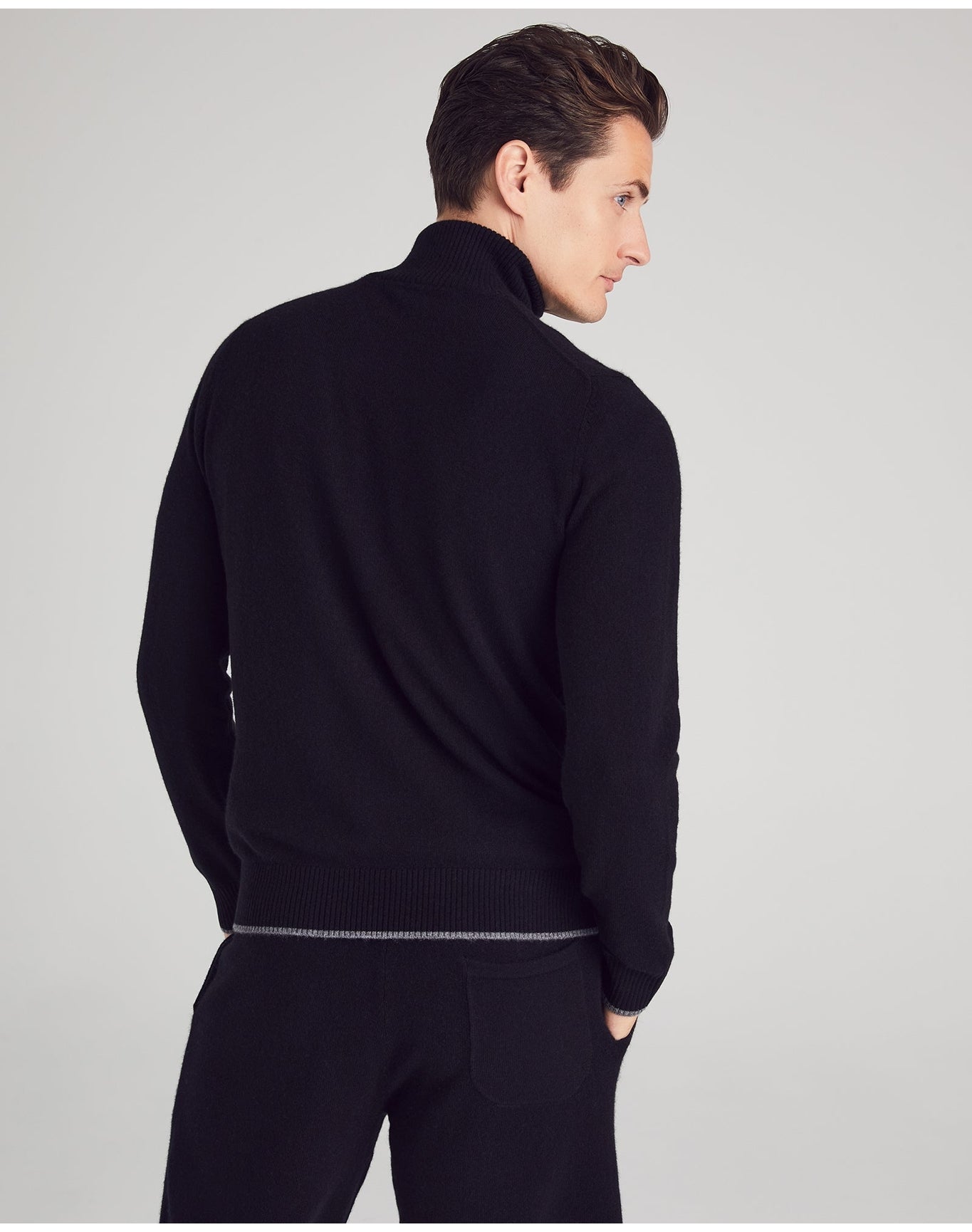 Nomad1942 | Men | Broadway Sweater | Black