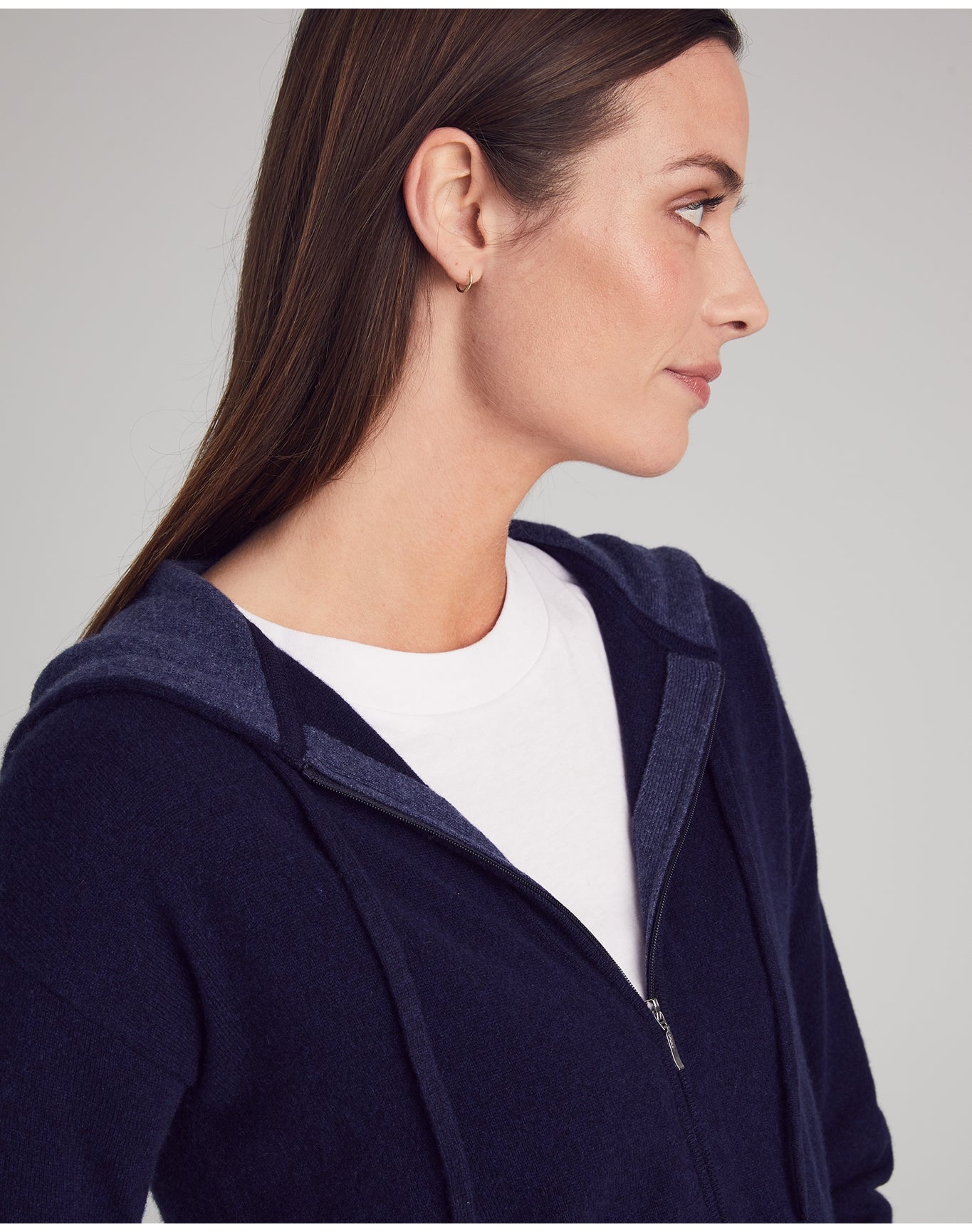 Nomad1942 | Women | Madison Zip Cashmere Hoodie | Indigo