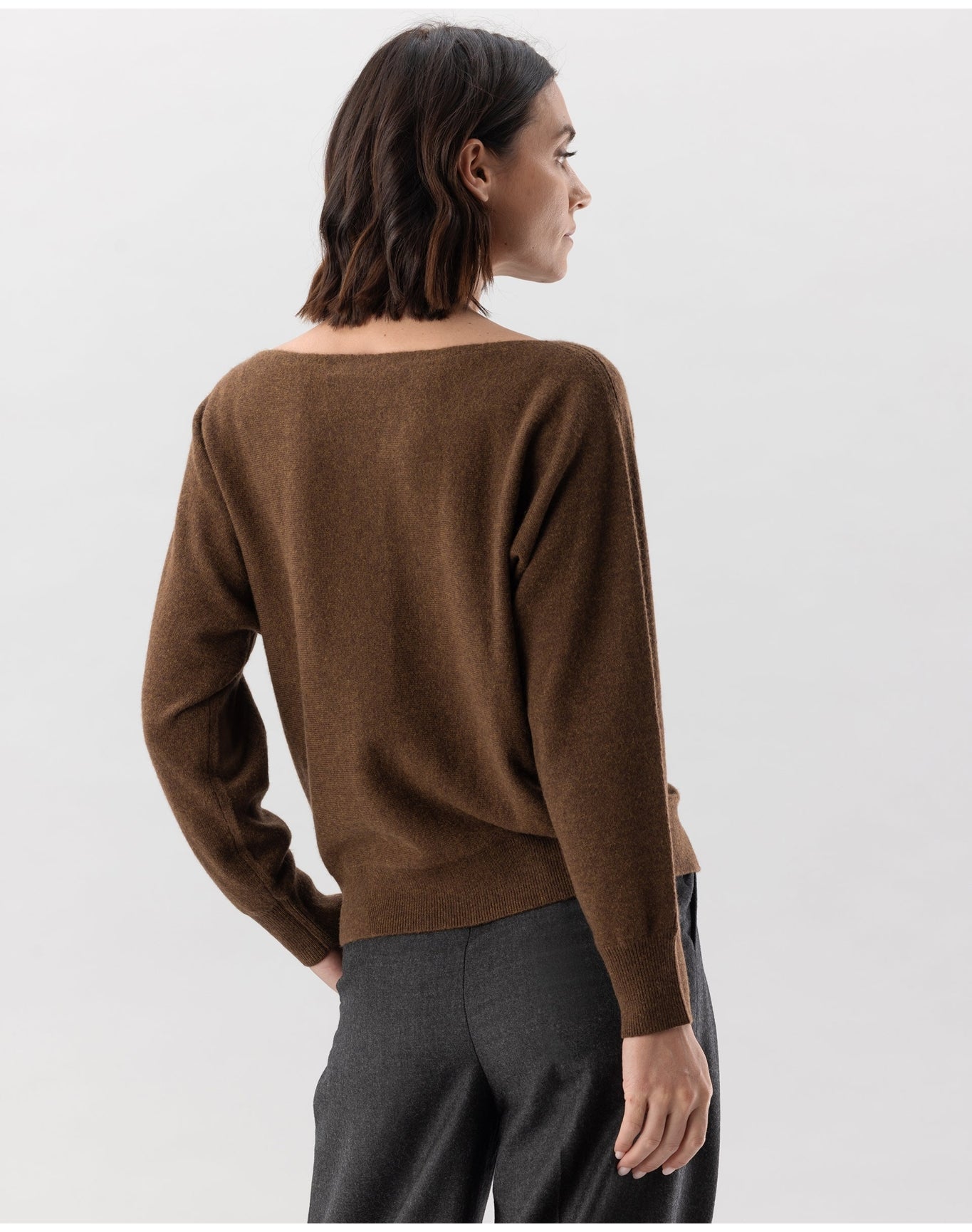 Nomad1942 | Women | Mulberry Sweater | Mocha
