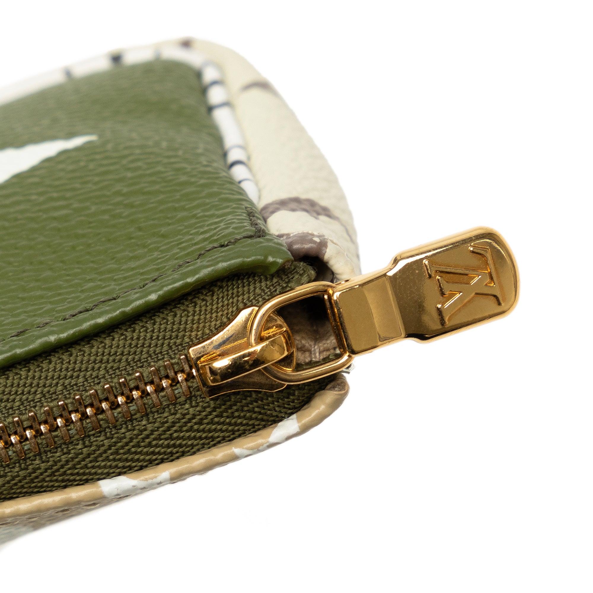 Louis Vuitton | Pre-Owned Monogram Giant Micro Pochette Accessoires | Green
